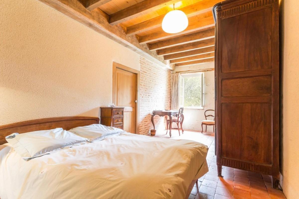 Bed and Breakfast La Thibaude - Livry Livry  Zewnętrze zdjęcie