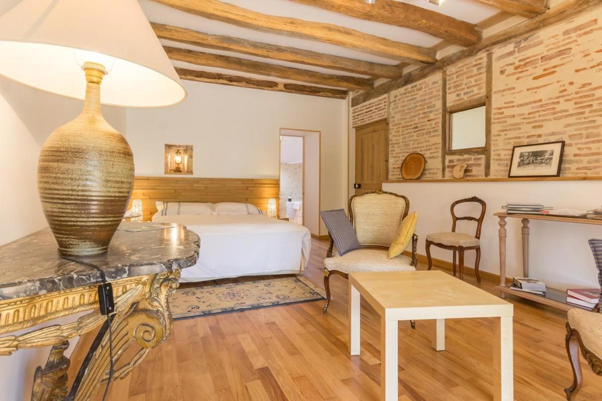 Bed and Breakfast La Thibaude - Livry Livry  Zewnętrze zdjęcie